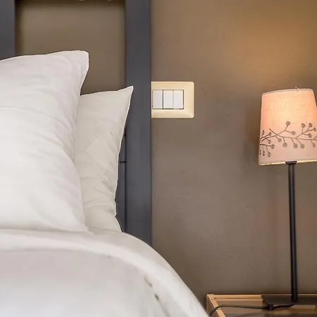 Bed & Breakfast Grand Tour Design Self Check-in