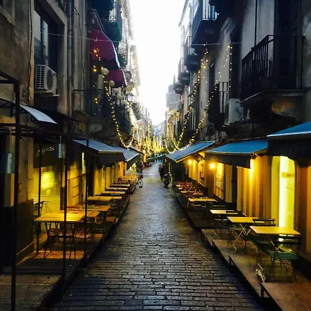Grand Tour Design Self Check-in Bed & Breakfast Catania