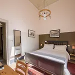 Grand Tour Design Self Check-in 4* Catania