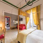 Grand Tour Design Self Check-in Catania