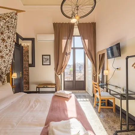 Grand Tour Design Self Check-in 4*