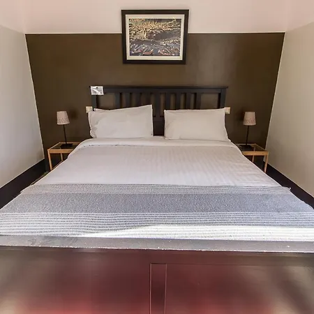 Grand Tour Design Self Check-in 4*