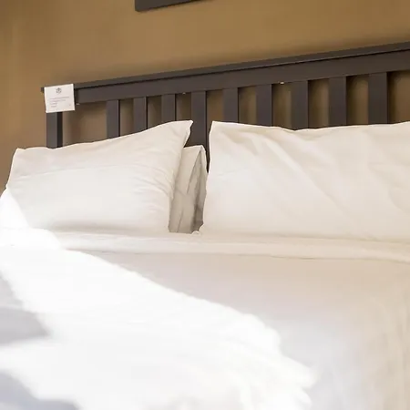 Bed & Breakfast Grand Tour Design Self Check-in