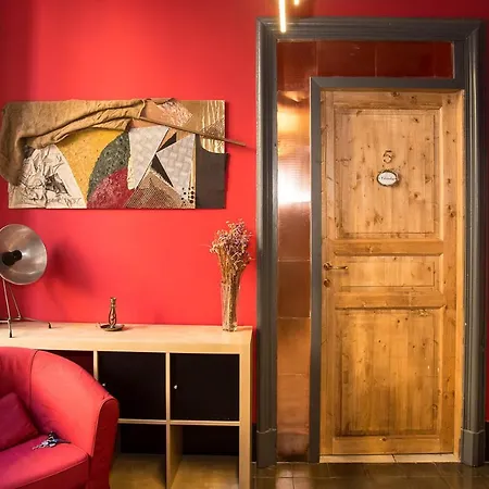 Grand Tour Design Self Check-in