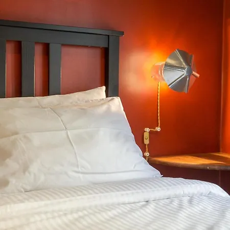 Bed & Breakfast Grand Tour Design Self Check-in 3*