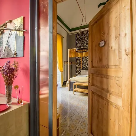 Grand Tour Design Self Check-in Bed & Breakfast Catania